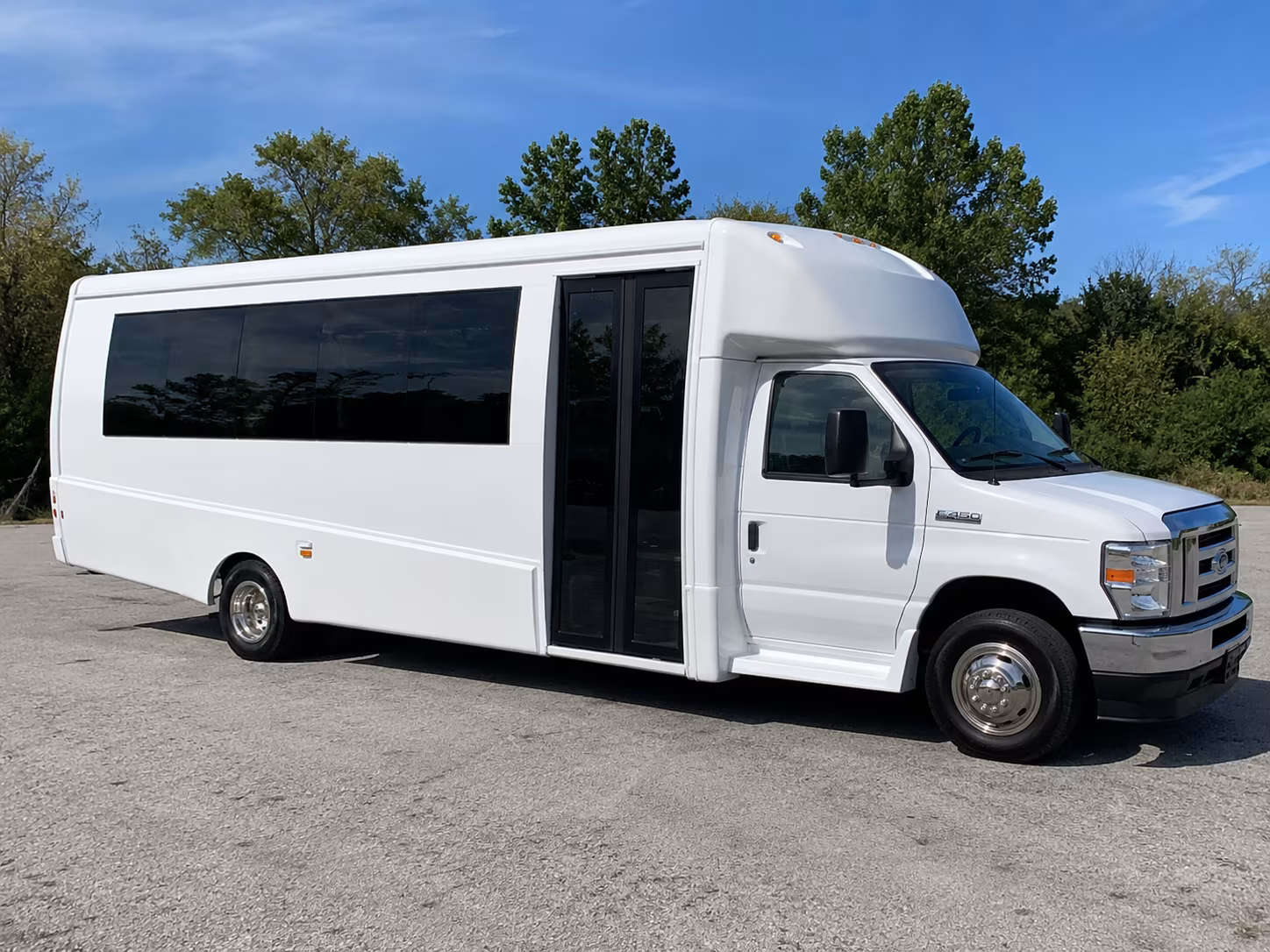 birthday party buses for sterling heights bar crawls and nightlife runs