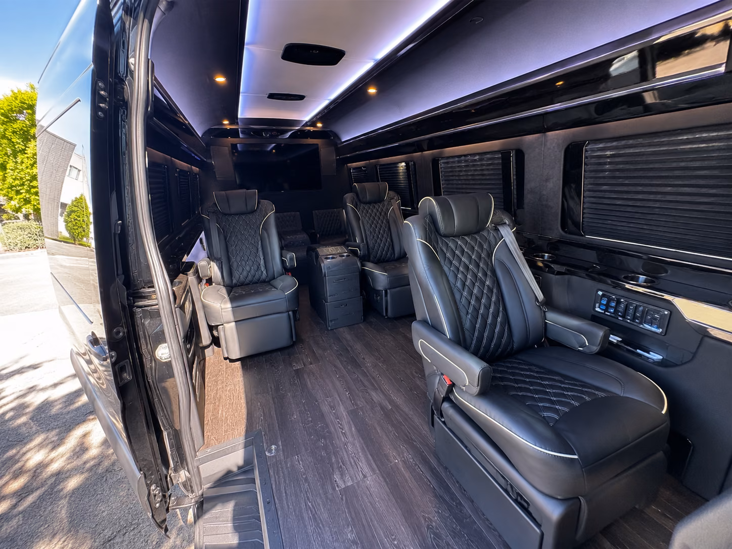 book the perfect ride for your next concert or music festival 3