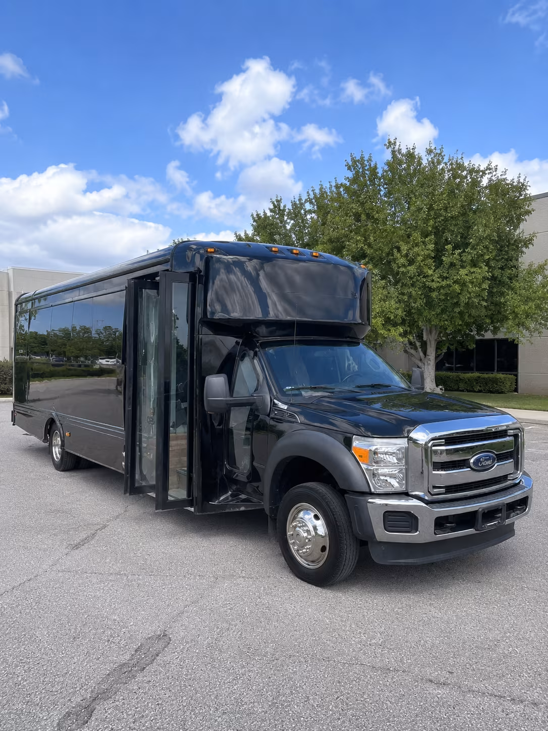 bus rentals for multi church events and interfaith gatherings near sterling heights