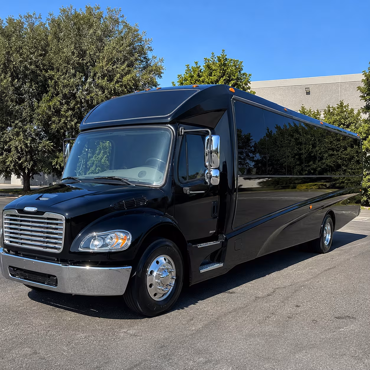 sterling heights 35 passenger minibus