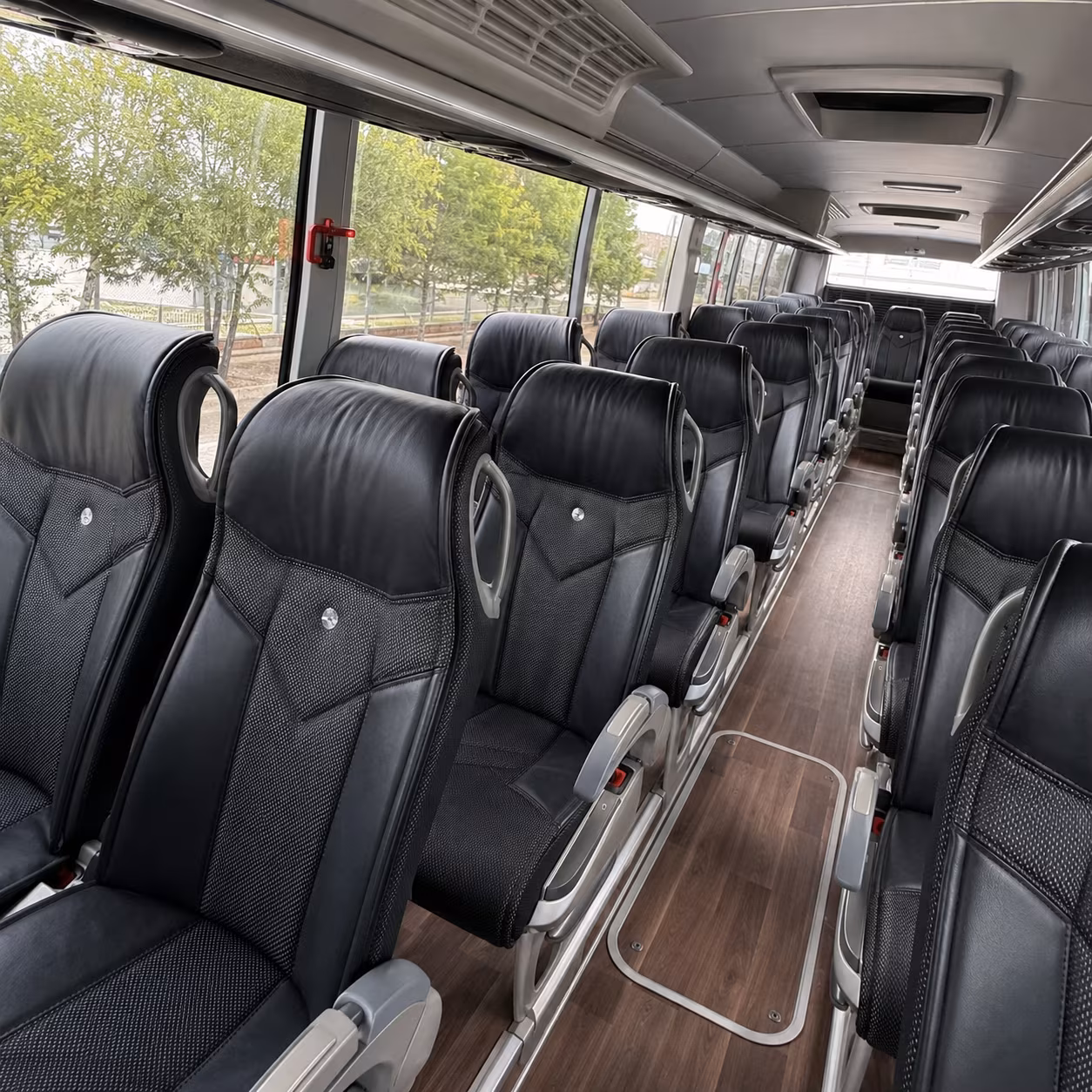 sterling heights corporate charter bus rental