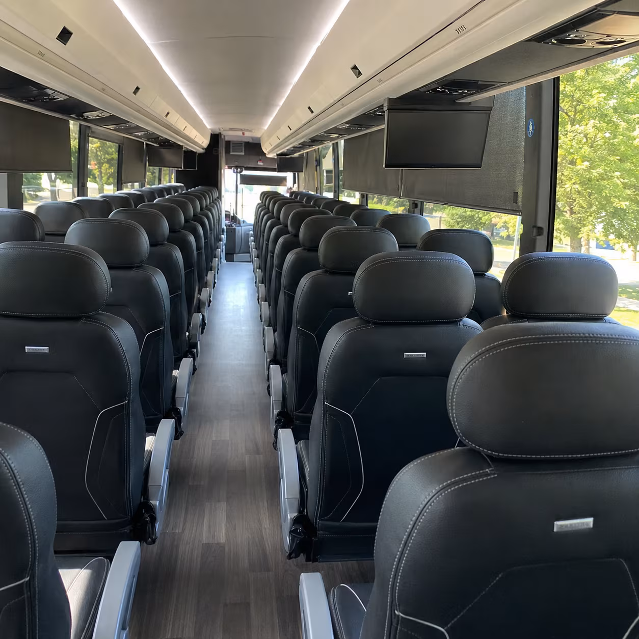 sterling heights meadow brook amphitheatre charter bus rental